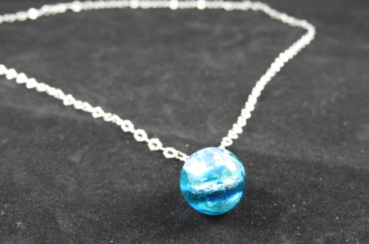 ホタルガラス-ネックレス（アクアブルー）